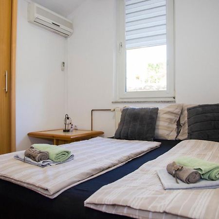 Apartman Puente Viejo Мостар Екстер'єр фото