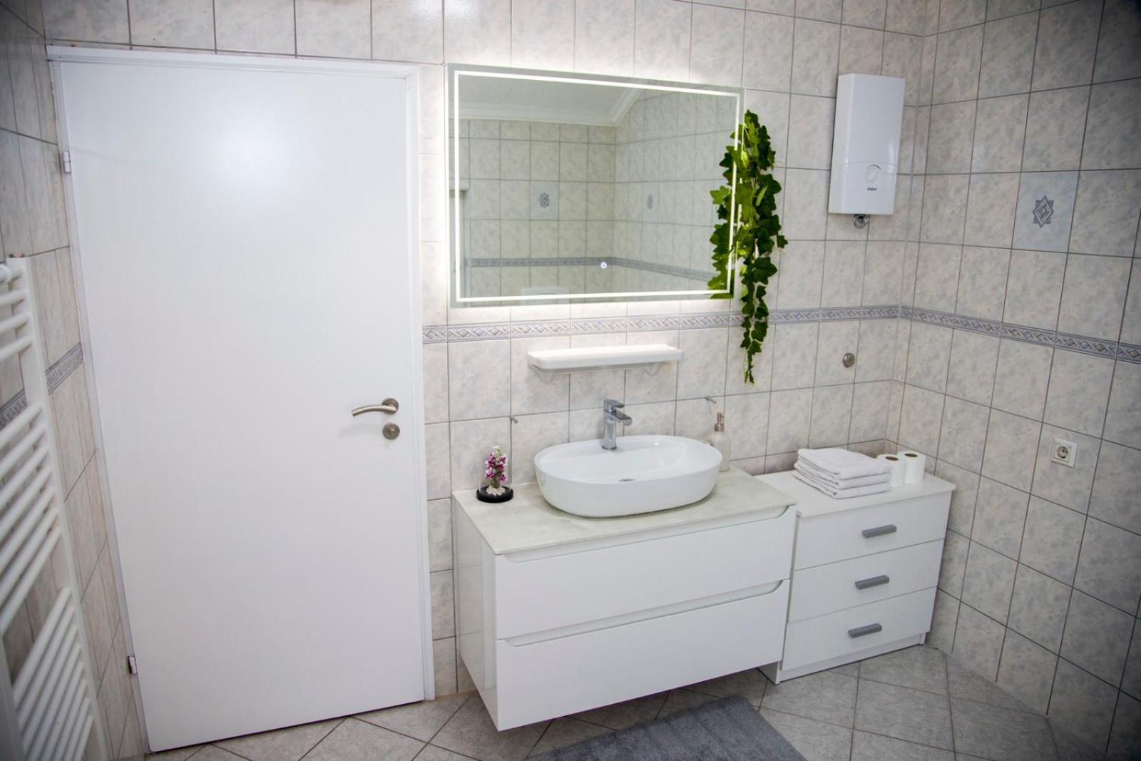 Apartman Puente Viejo Мостар Екстер'єр фото