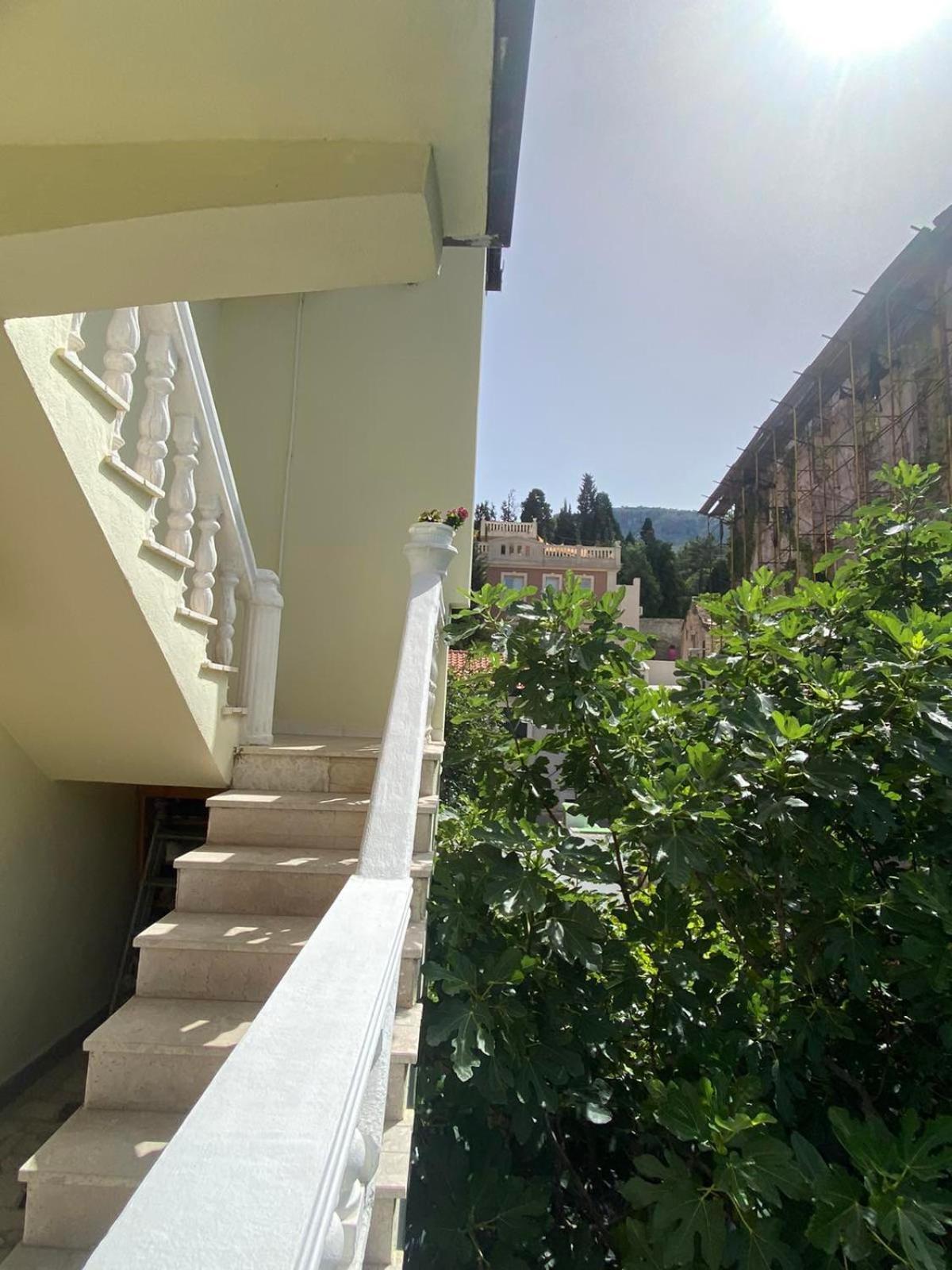 Apartman Puente Viejo Мостар Екстер'єр фото